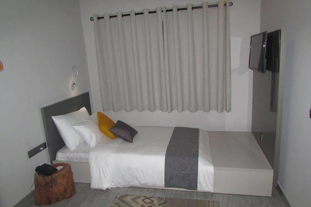 Urbano Hotel By Roots Wiaboman Kültér fotó