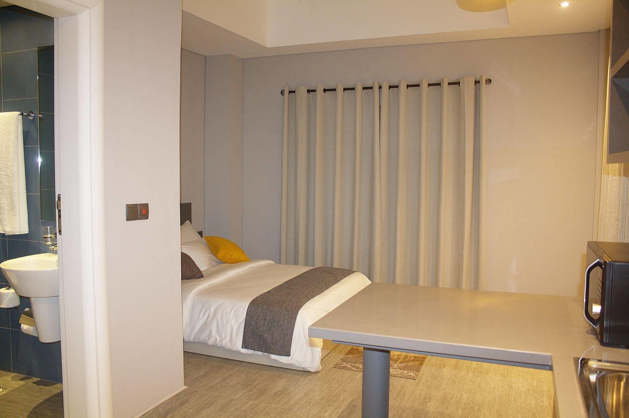Urbano Hotel By Roots Wiaboman Kültér fotó